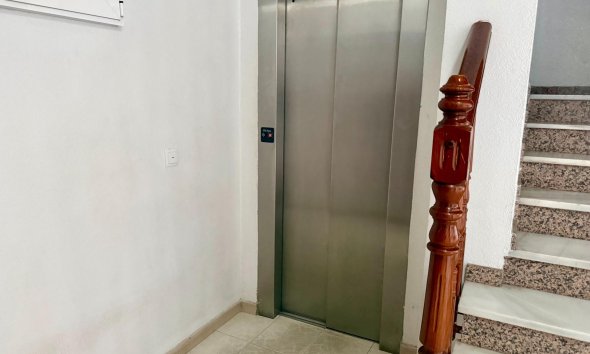 Reventa - Apartment -
Torrevieja - Centro