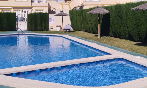 Reventa - Apartment -
Orihuela Costa - Costa Blanca