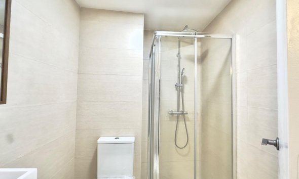 Revente - Apartment -
Torrevieja - Estacion De Autobuses