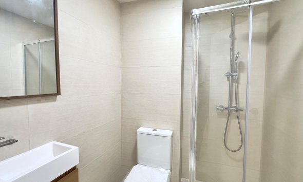 Revente - Apartment -
Torrevieja - Estacion De Autobuses