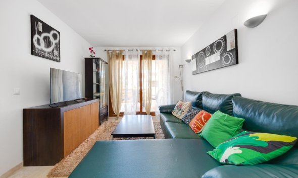 Resale - Apartment -
Torrevieja - Punta Prima