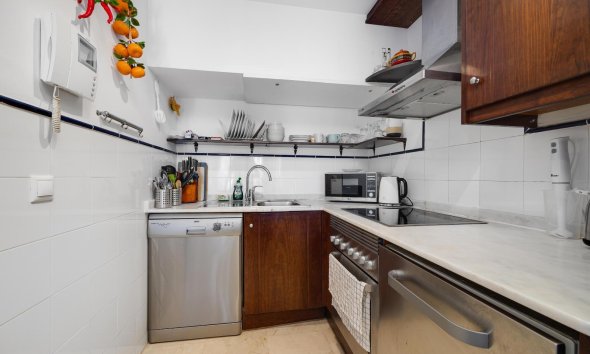 Resale - Apartment -
Torrevieja - Punta Prima