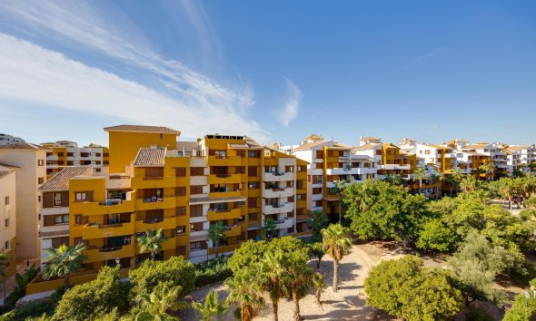 Resale - Apartment -
Torrevieja - Punta Prima