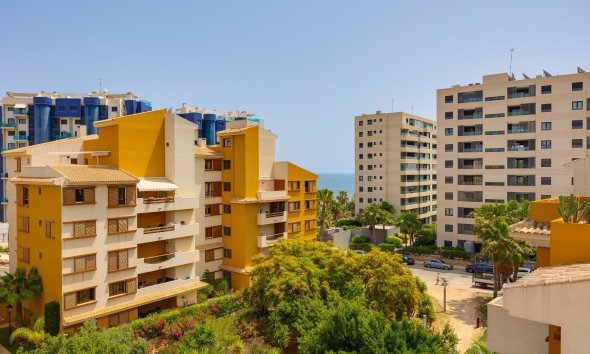 Resale - Apartment -
Torrevieja - Punta Prima