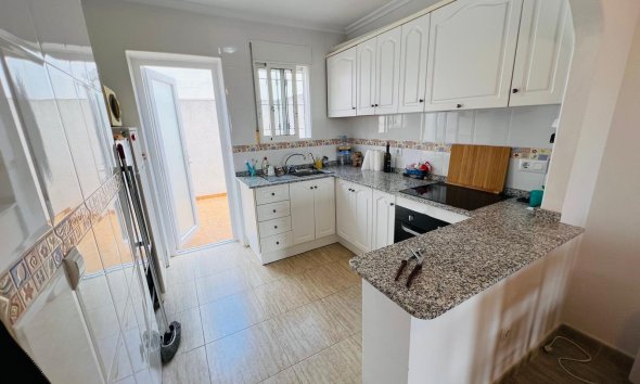 Resale - Town House -
Daya Nueva - Costa Blanca