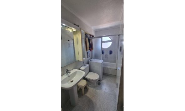 Resale - Apartment -
Torrevieja - Acequion