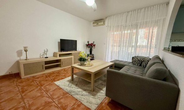 Revente - Apartment -
Torrevieja - Playa del Cura