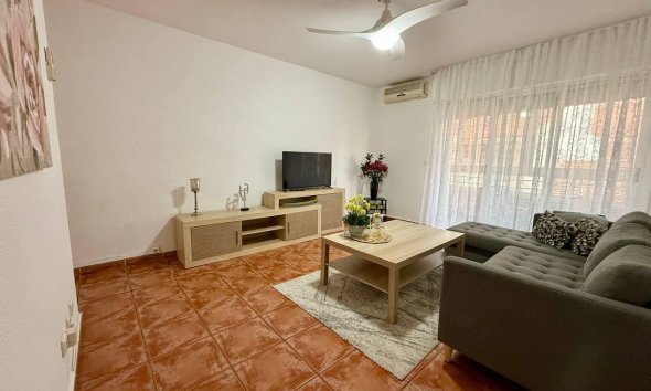 Revente - Apartment -
Torrevieja - Playa del Cura