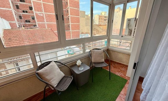 Revente - Apartment -
Torrevieja - Playa del Cura