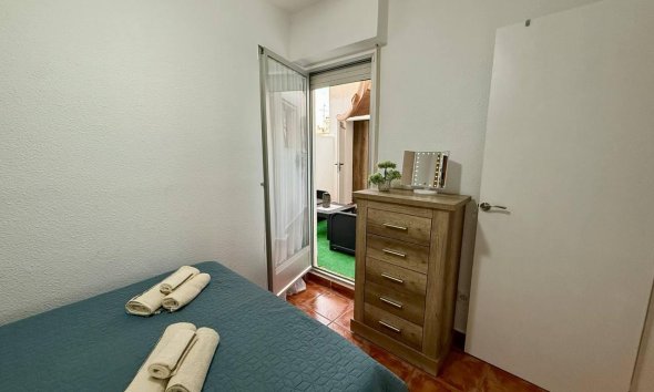 Revente - Apartment -
Torrevieja - Playa del Cura