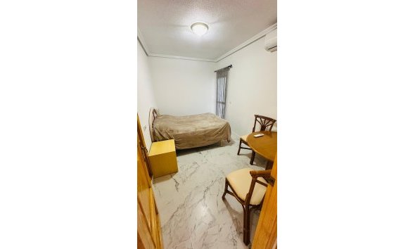 Resale - Apartment -
Torrevieja - Acequion
