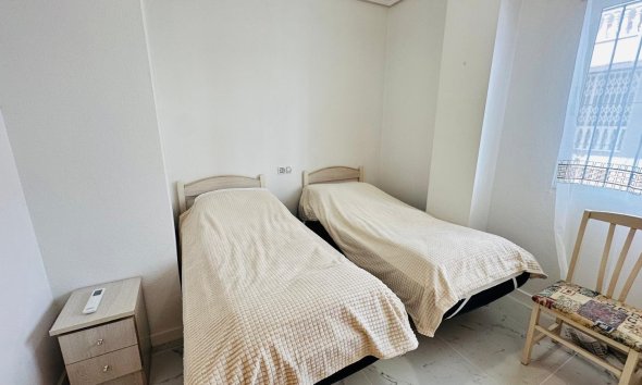 Resale - Apartment -
Torrevieja - Acequion