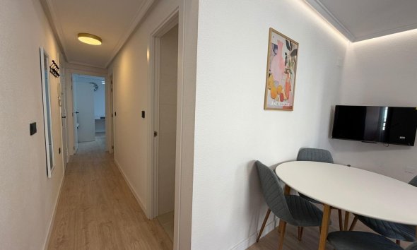 Revente - Apartment -
Torrevieja - Playa del Cura