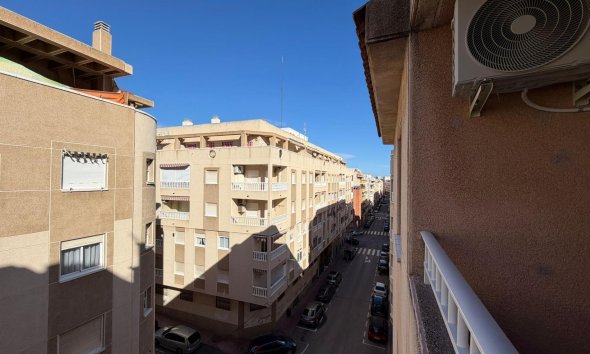 Revente - Apartment -
Torrevieja - Playa del Cura