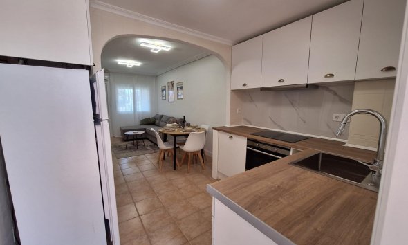 Resale - Bungalow -
Torrevieja - Sector 25