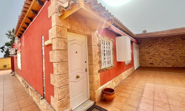 Revente - Villa -
Torrevieja - Los Balcones - Los Altos del Edén