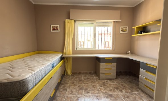 Reventa - Town House -
La Zenia - Costa Blanca