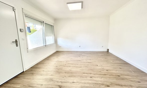 Reventa - Apartment -
Villamartin - Costa Blanca