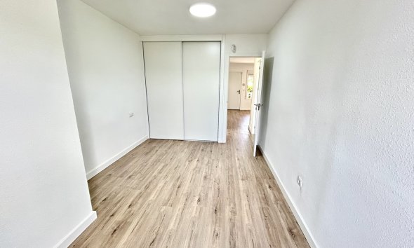 Reventa - Apartment -
Villamartin - Costa Blanca