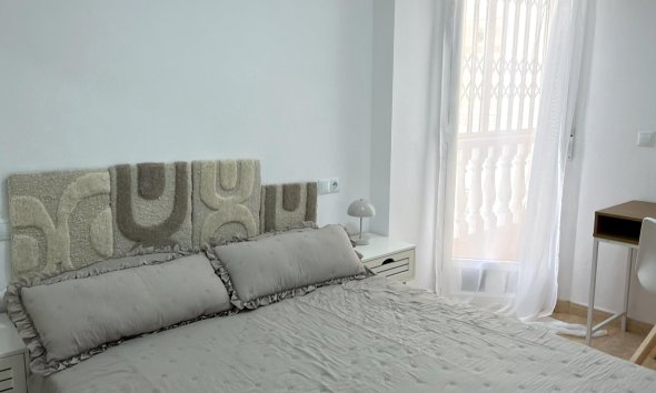 Reventa - Apartment -
Torrevieja - Centro
