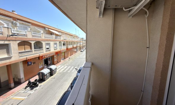 Reventa - Apartment -
Torrevieja - Centro