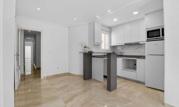 Reventa - Apartment -
Torrevieja - Costa Blanca