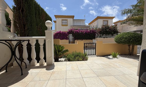 Revente - Apartment -
Orihuela Costa - Costa Blanca