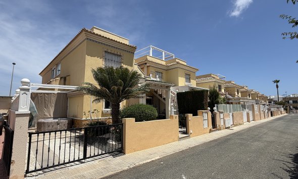 Revente - Apartment -
Orihuela Costa - Costa Blanca