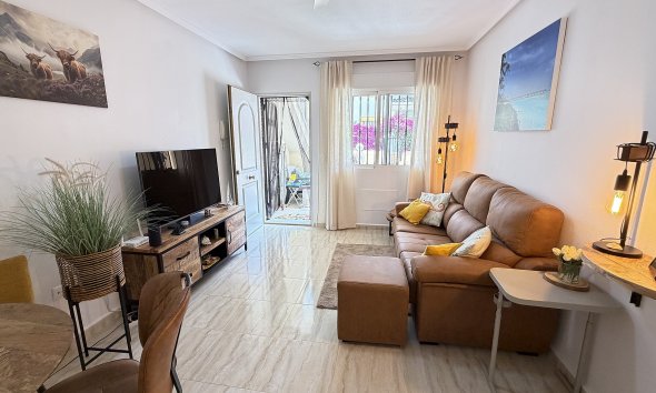 Revente - Apartment -
Orihuela Costa - Costa Blanca
