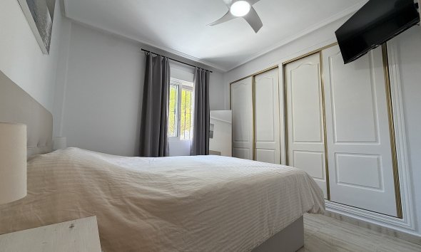 Revente - Apartment -
Orihuela Costa - Costa Blanca