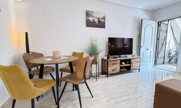 Revente - Apartment -
Orihuela Costa - Costa Blanca