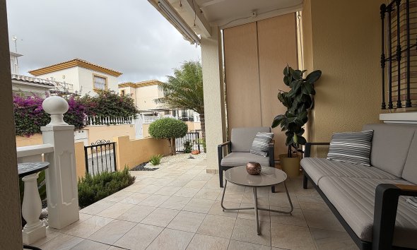 Revente - Apartment -
Orihuela Costa - Costa Blanca