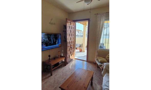 Resale - Bungalow -
Orihuela Costa - Playa Flamenca