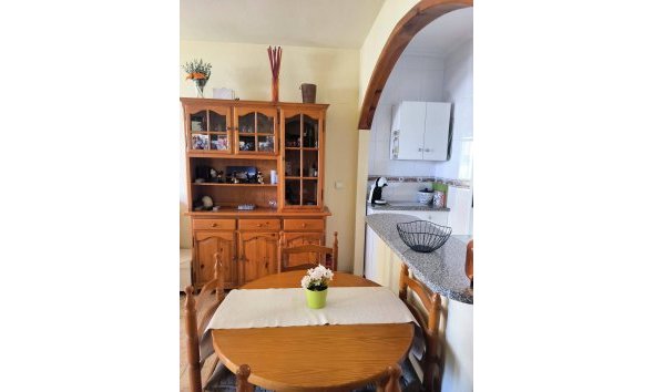 Resale - Bungalow -
Orihuela Costa - Playa Flamenca
