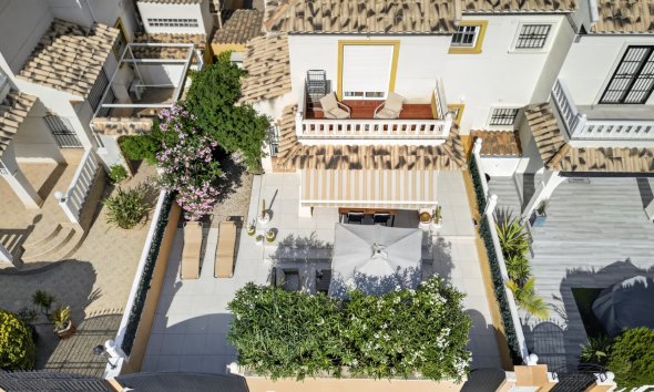 Resale - Villa -
Orihuela Costa - Costa Blanca