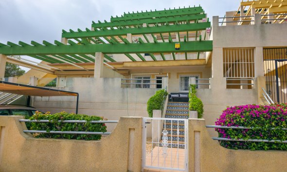 Resale - Apartment -
Villamartin - Costa Blanca
