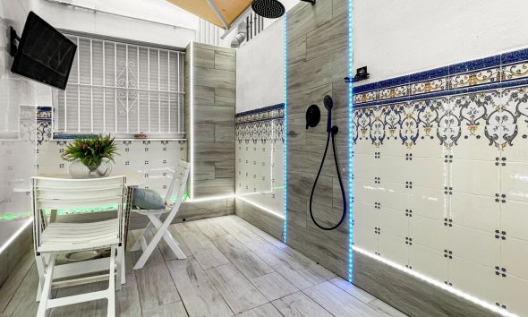 Resale - Apartment -
Torrevieja - Costa Blanca