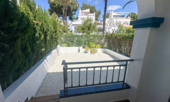 Resale - Town House -
Orihuela Costa - Costa Blanca