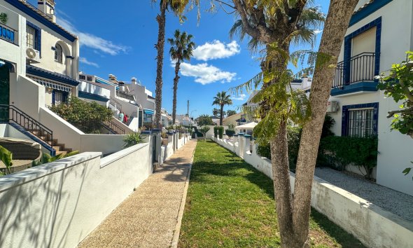 Resale - Town House -
Orihuela Costa - Costa Blanca