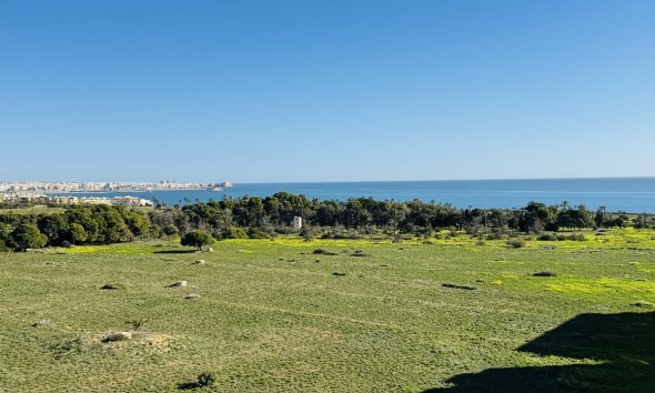 Revente - Attique -
Punta Prima - Costa Blanca
