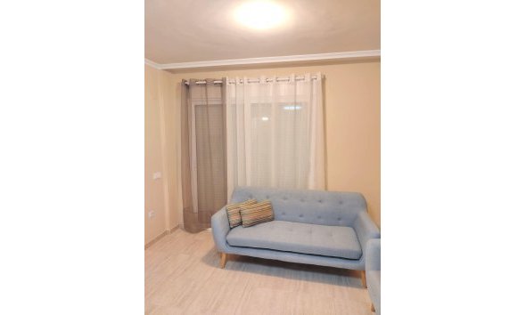 Revente - Apartment -
Guardamar del Segura - Puerto Deportivo