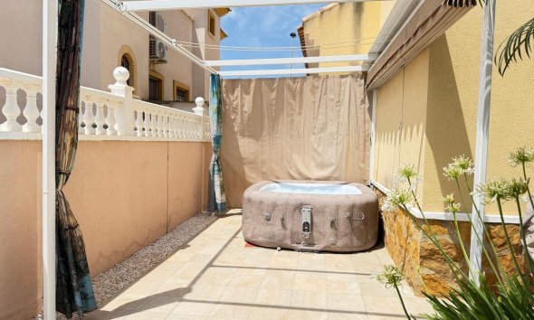 Resale - Town House -
Orihuela Costa - Los Dolses