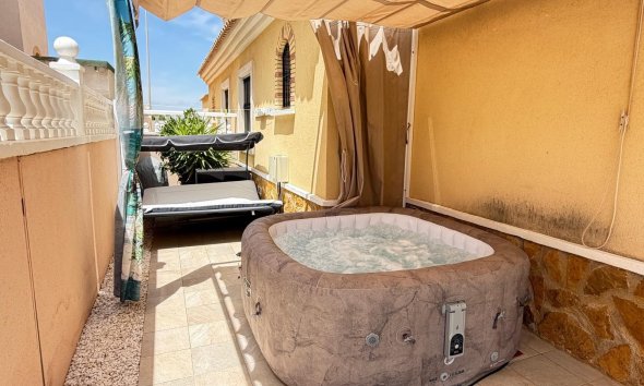 Resale - Town House -
Orihuela Costa - Los Dolses