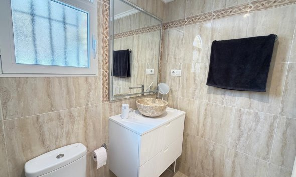 Resale - Town House -
Orihuela Costa - Los Dolses