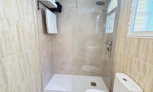 Resale - Town House -
Orihuela Costa - Los Dolses