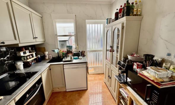 Resale - Town House -
Torrevieja - La Siesta - El Salado - Torreta