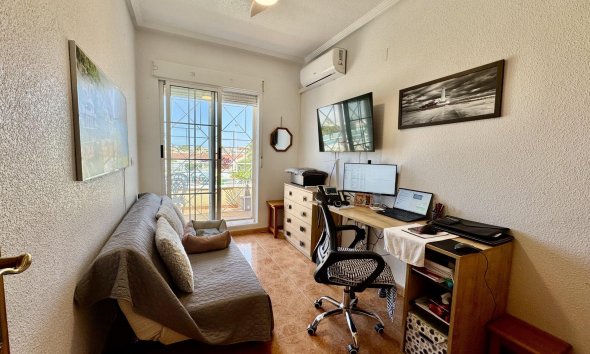 Resale - Town House -
Torrevieja - La Siesta - El Salado - Torreta