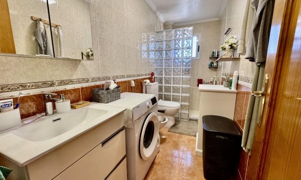 Resale - Town House -
Torrevieja - La Siesta - El Salado - Torreta