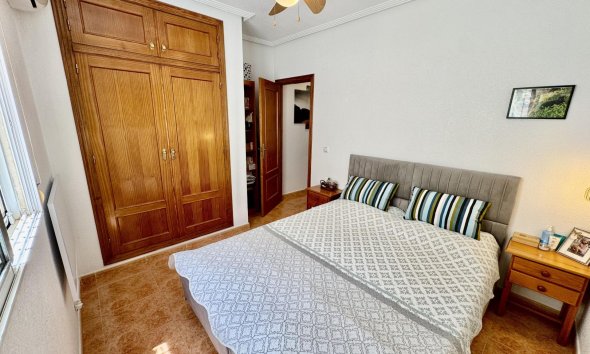 Resale - Town House -
Torrevieja - La Siesta - El Salado - Torreta
