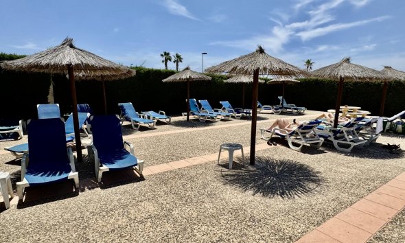 Resale - Town House -
Torrevieja - La Siesta - El Salado - Torreta